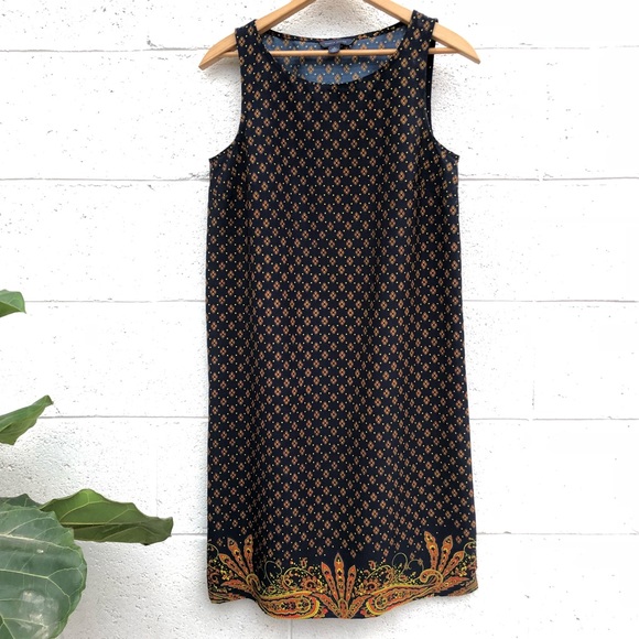 Tommy Hilfiger Dresses & Skirts - 🌿 5/$30 Tommy Hilfiger Shift Dress